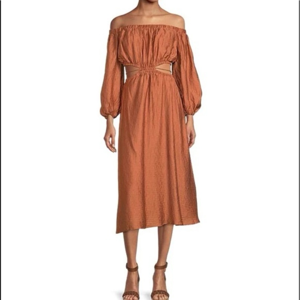 ASTR the Label Off Shoulder Midi cut out summer Dress – Burnt Orange – Medium